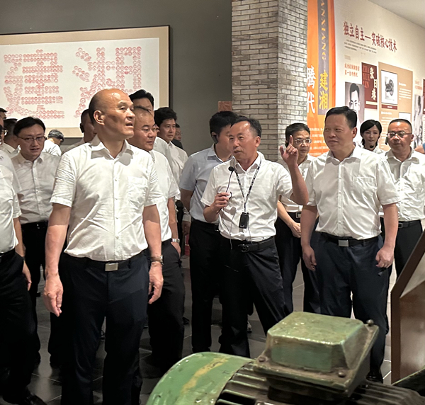 004_副本.jpg 004_副本.jpg